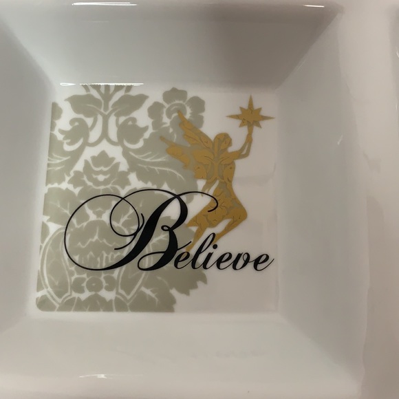 Kohl’s Spirit of the season Christmas platter - Picture 5 of 12